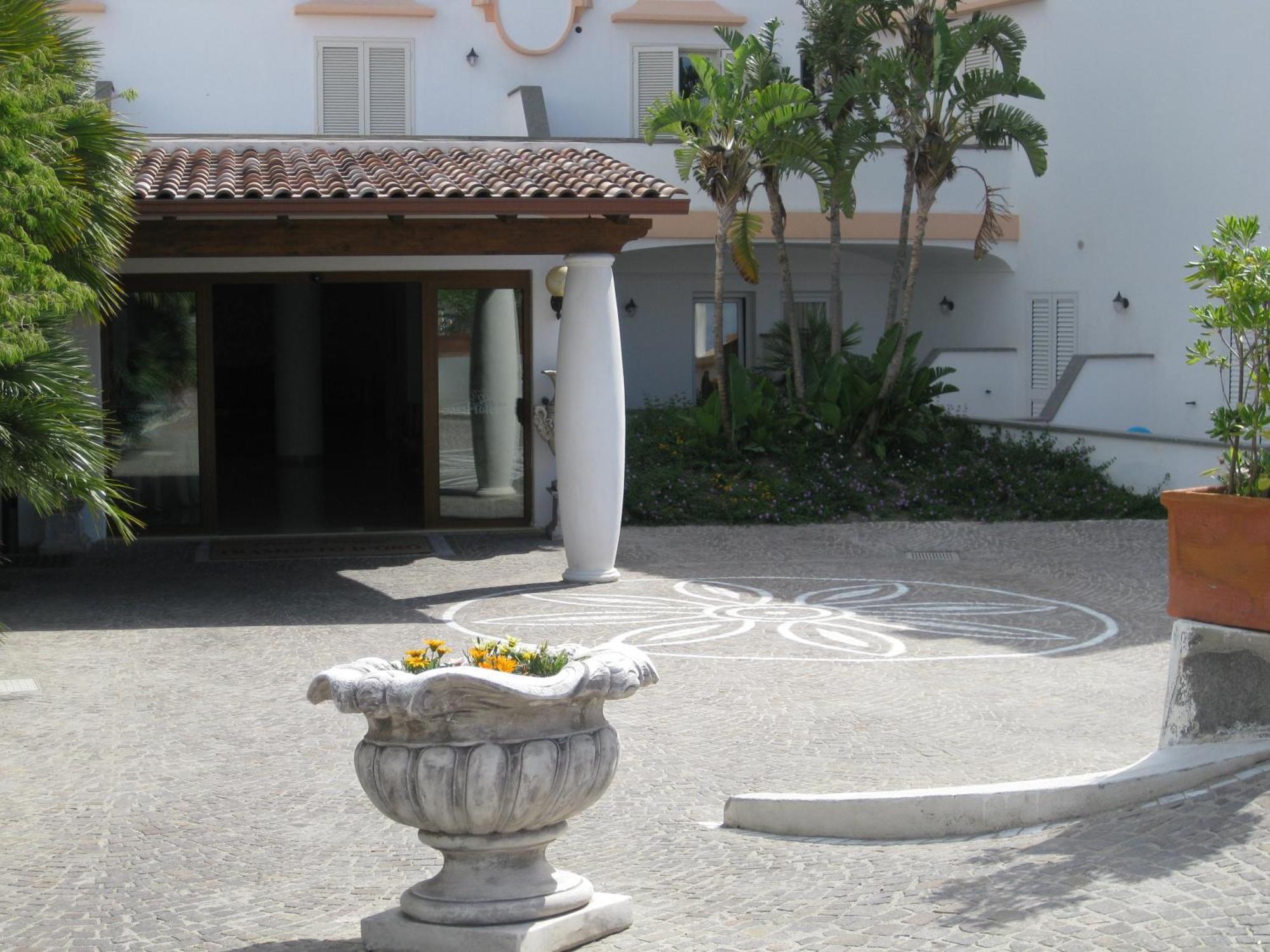 Casthotels Tramonto D'Oro Terme Forio  Exterior photo