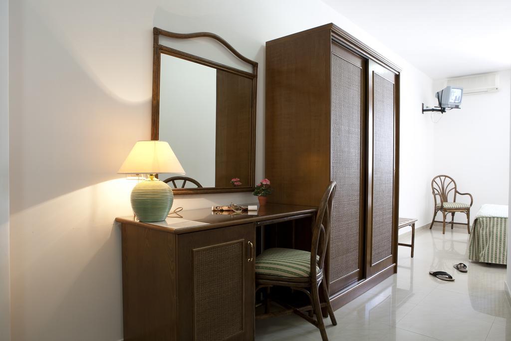 Casthotels Tramonto D'Oro Terme Forio  Room photo