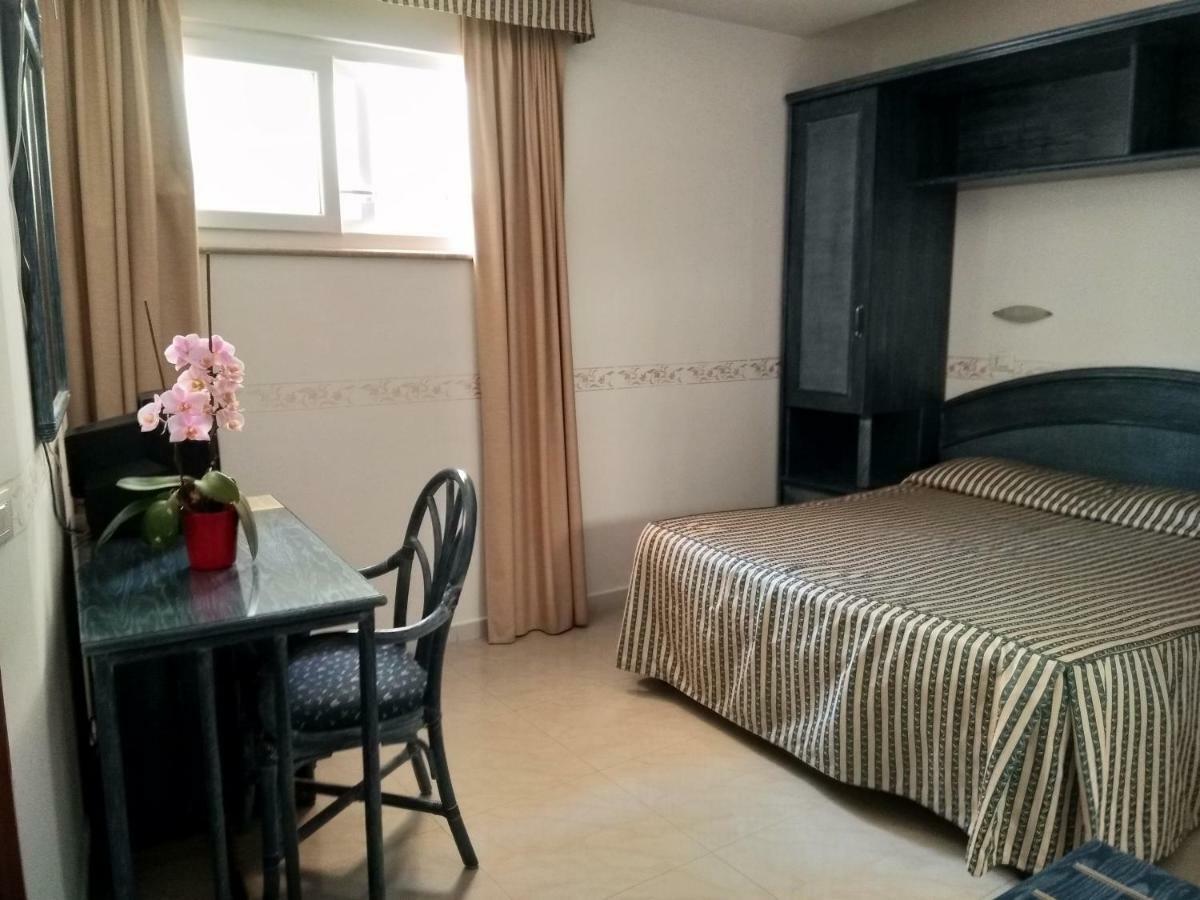 Casthotels Tramonto D'Oro Terme Forio  Exterior photo