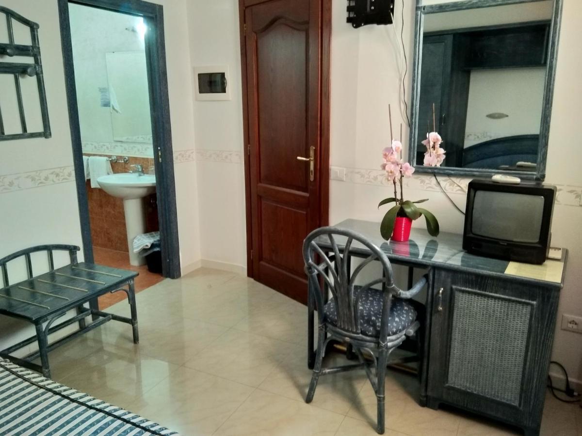 Casthotels Tramonto D'Oro Terme Forio  Exterior photo